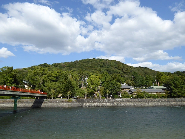 朝日山